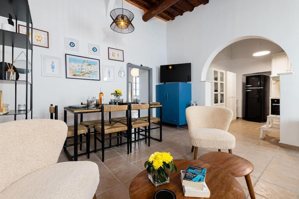 Venghera Naousa Apartment In The Heart Of Naousa エクステリア 写真