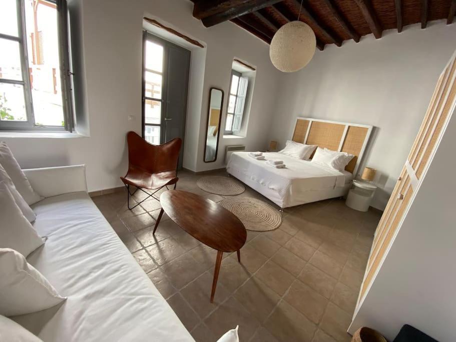 Venghera Naousa Apartment In The Heart Of Naousa エクステリア 写真