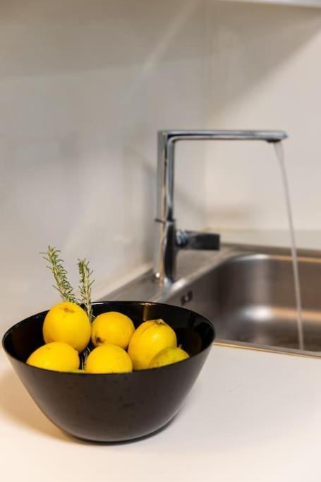 Venghera Naousa Apartment In The Heart Of Naousa エクステリア 写真